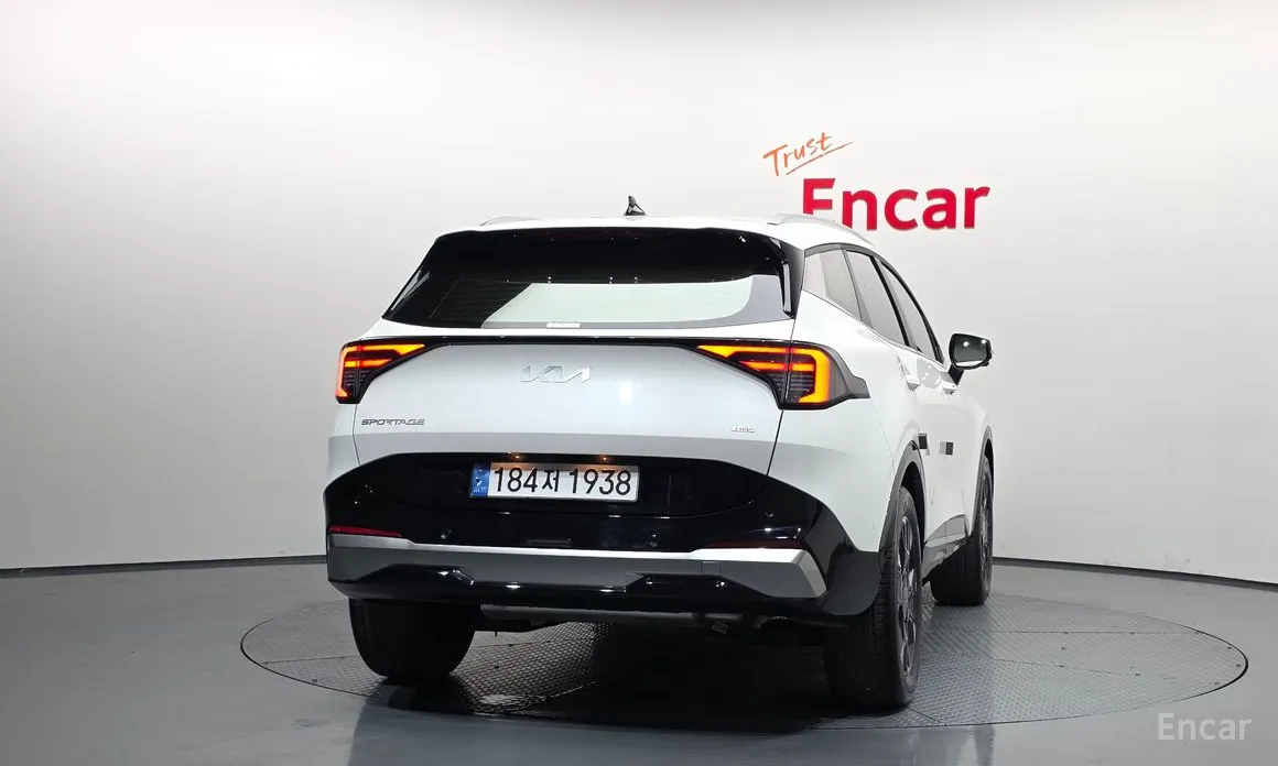 Фото 4 - Kia Sportage