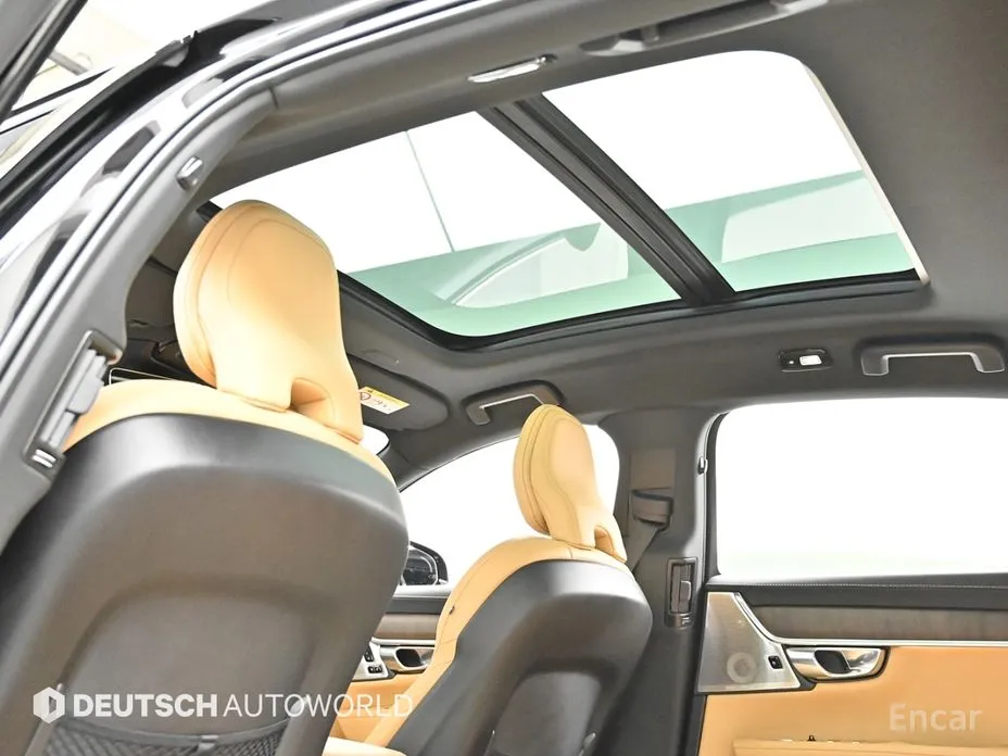 Фото 19 - Volvo S90