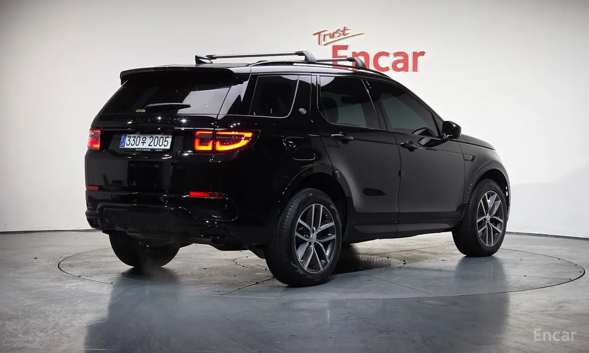 Фото 2 - Land Rover Discovery Sport