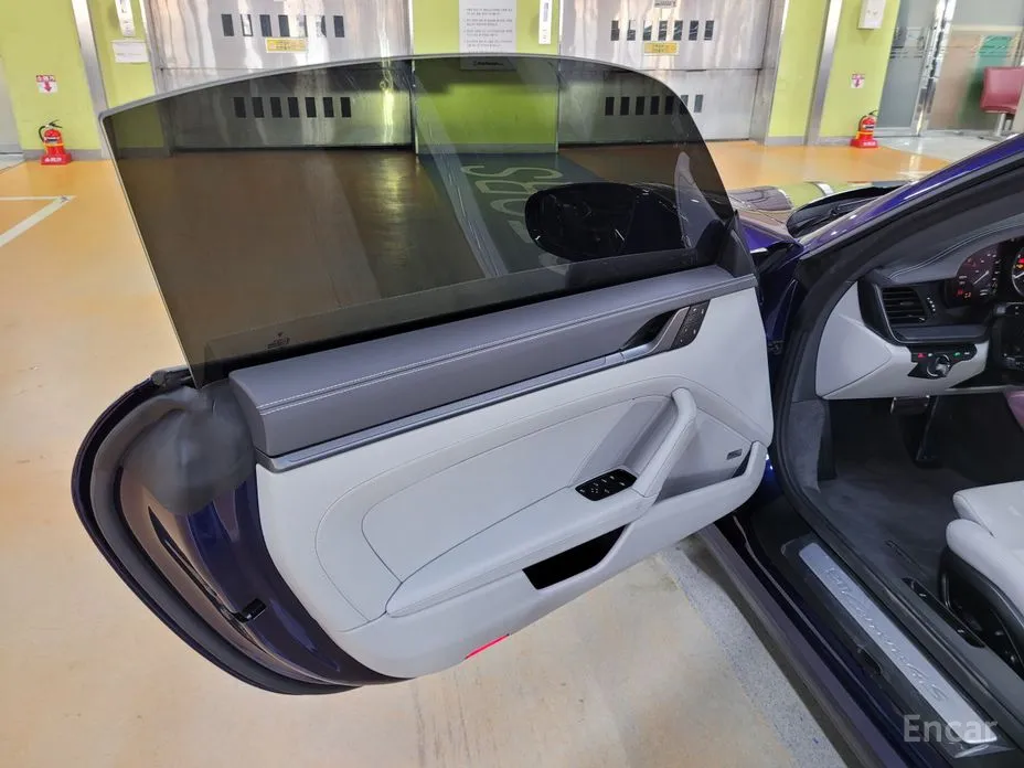 Фото 9 - Porsche 911