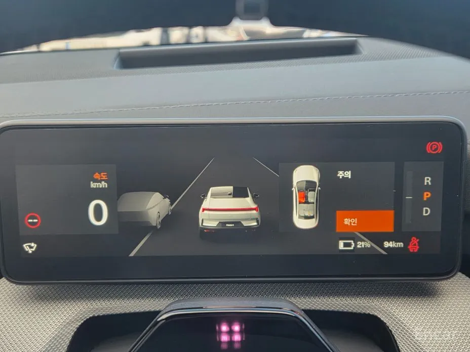 Фото 18 - Polestar 4