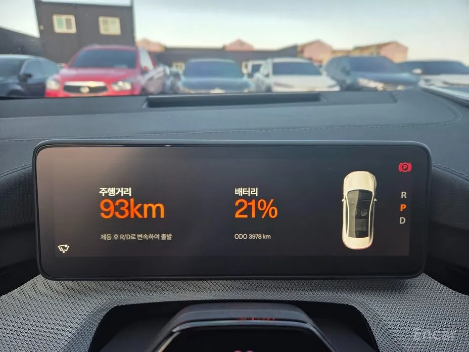 Фото 8 - Polestar 4