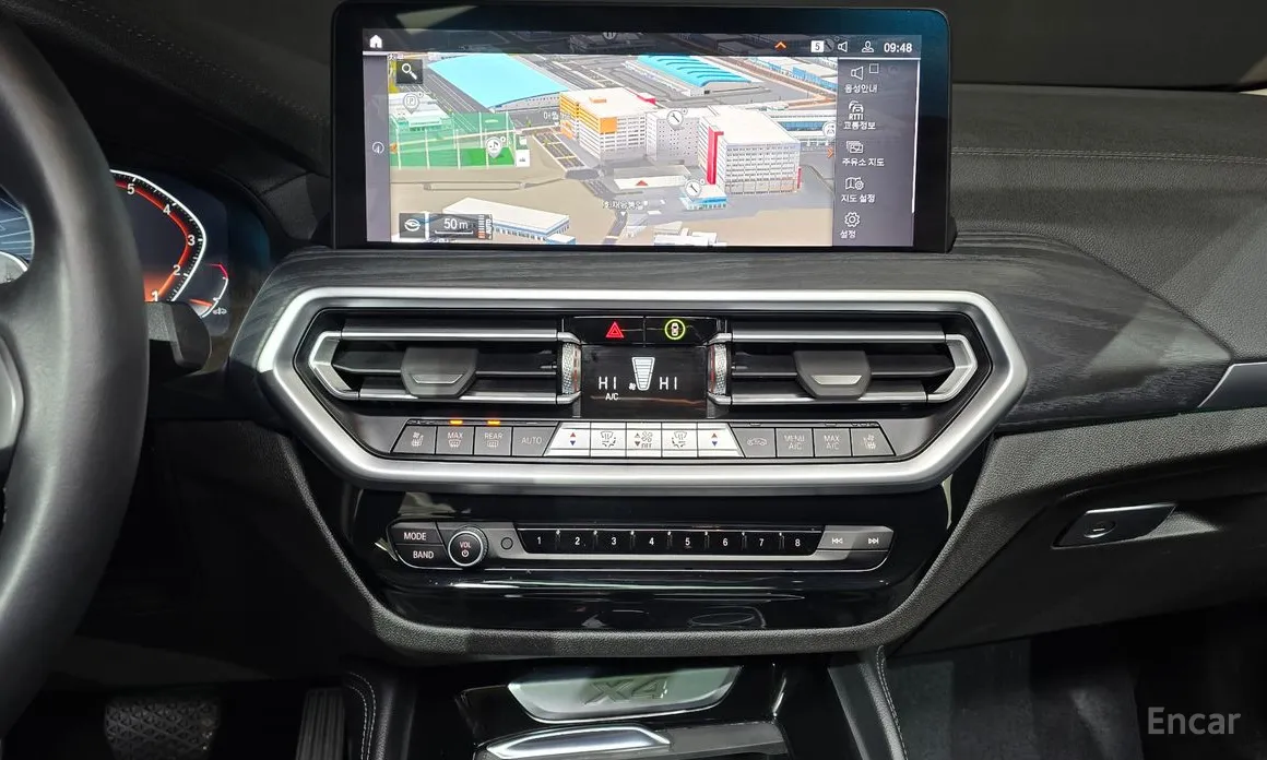 Фото 14 - BMW X4