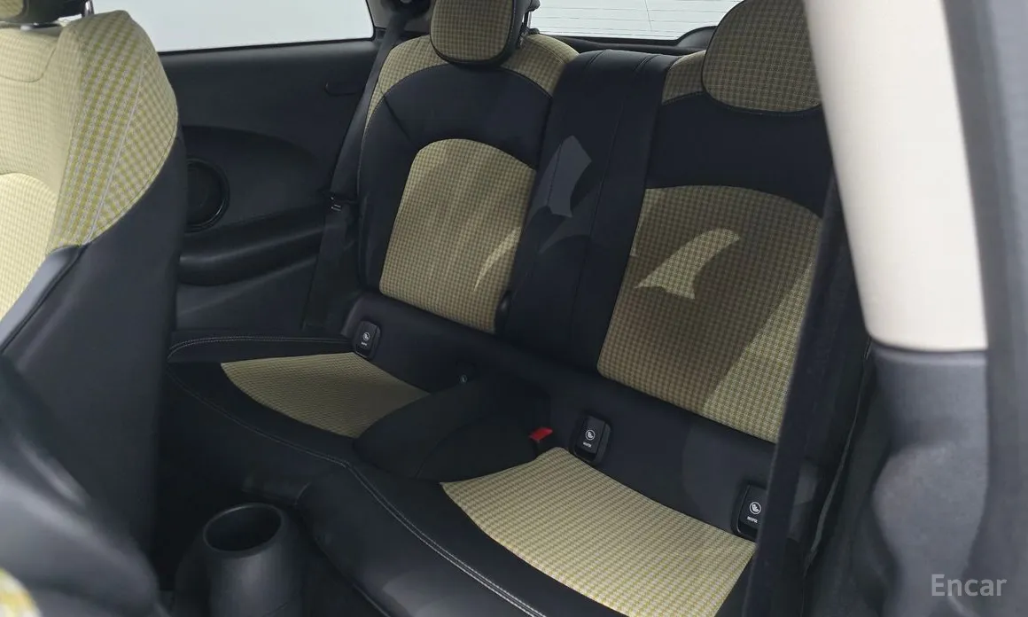 Фото 12 - Mini Cooper