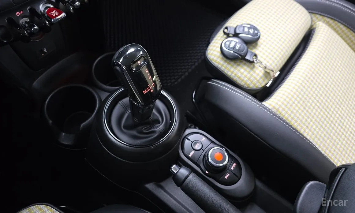 Фото 9 - Mini Cooper