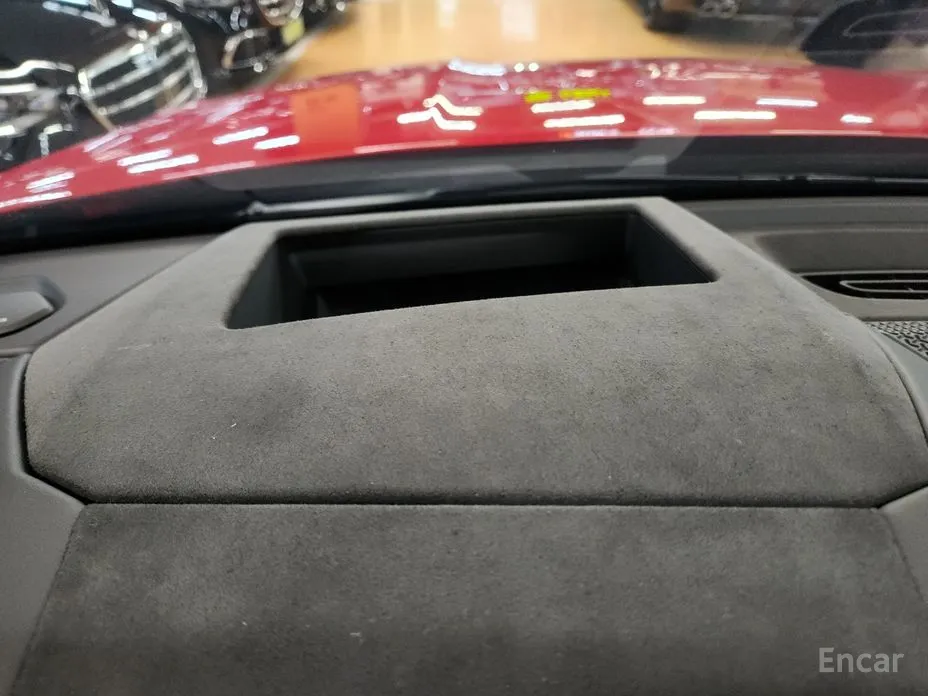 Фото 12 - Lamborghini Urus