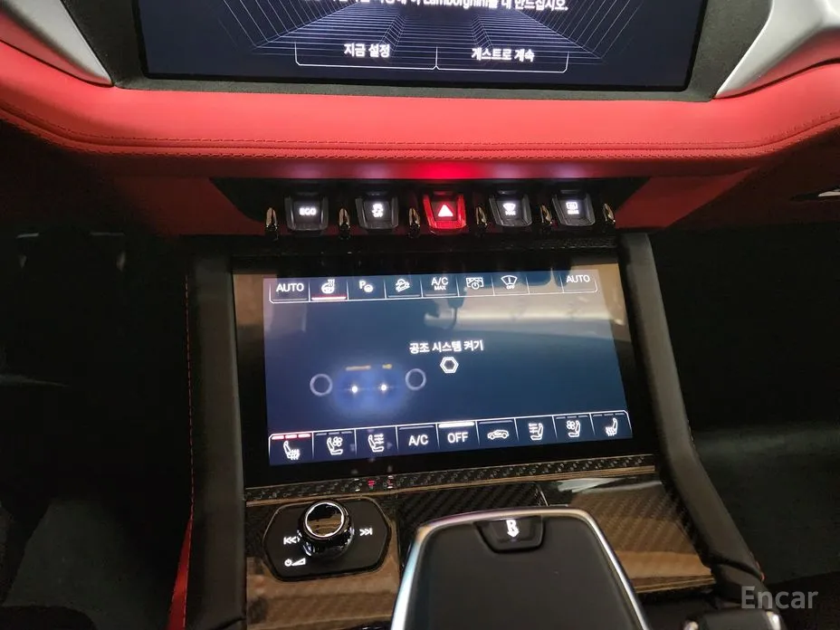 Фото 15 - Lamborghini Urus