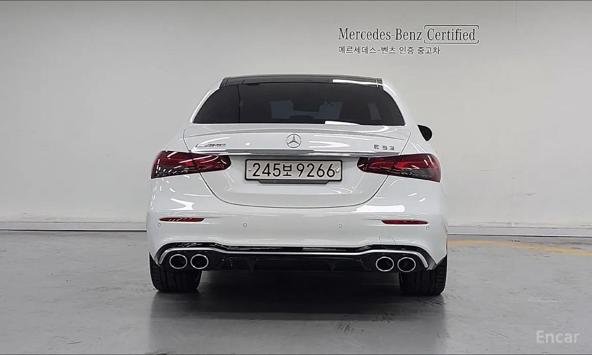 Фото 4 - Mercedes-Benz E-Class