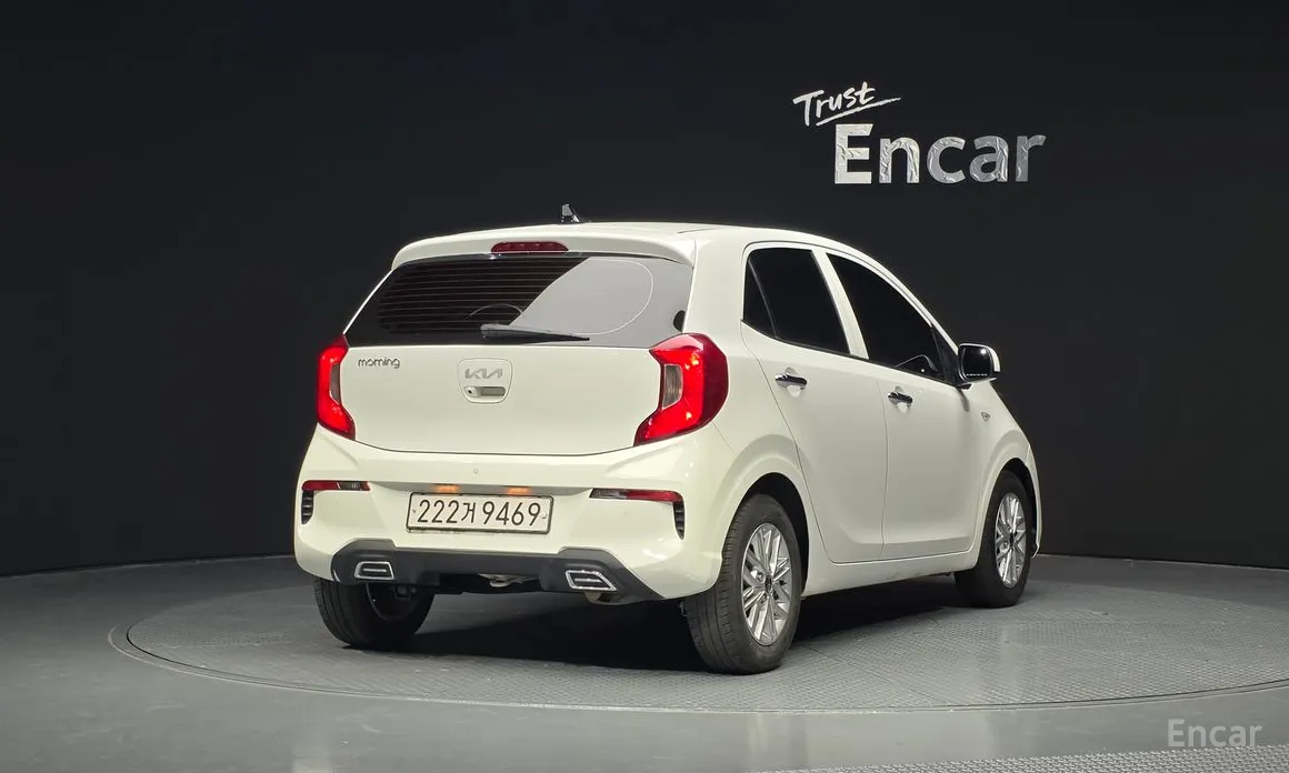 Фото 2 - Kia Morning