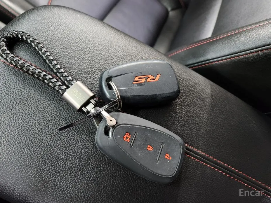 Фото 12 - Chevrolet Equinox