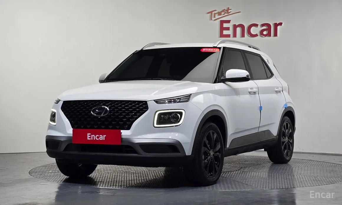 Фото 11 - Hyundai Venue