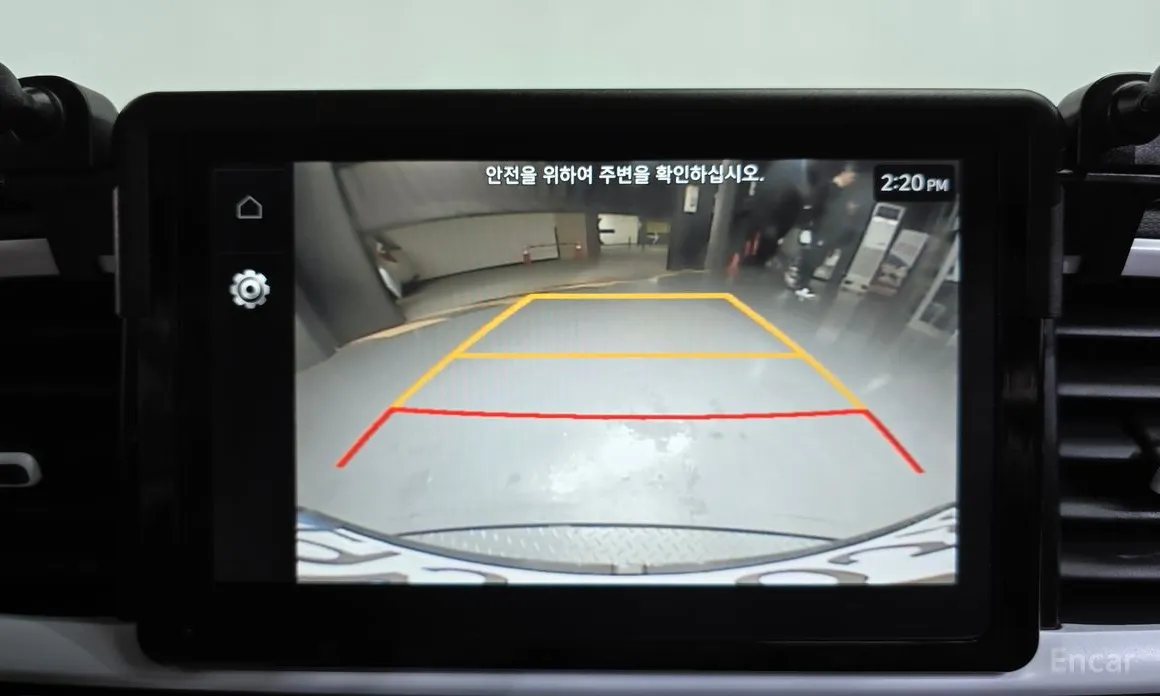 Фото 16 - Hyundai Venue