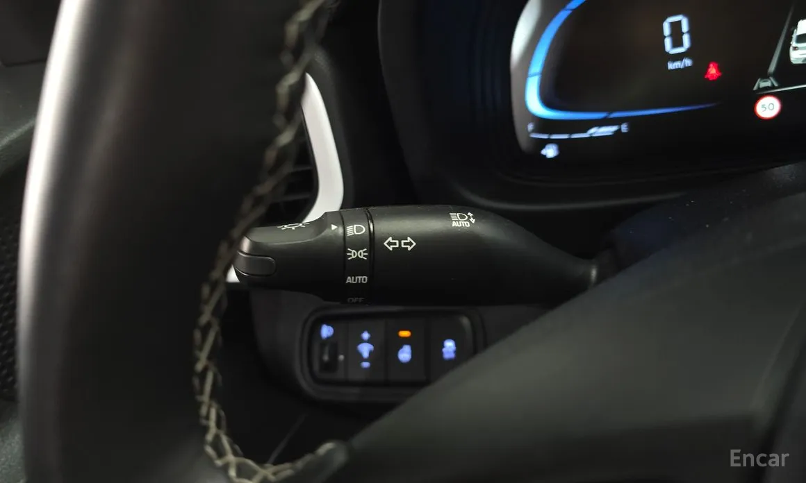 Фото 19 - Hyundai Venue