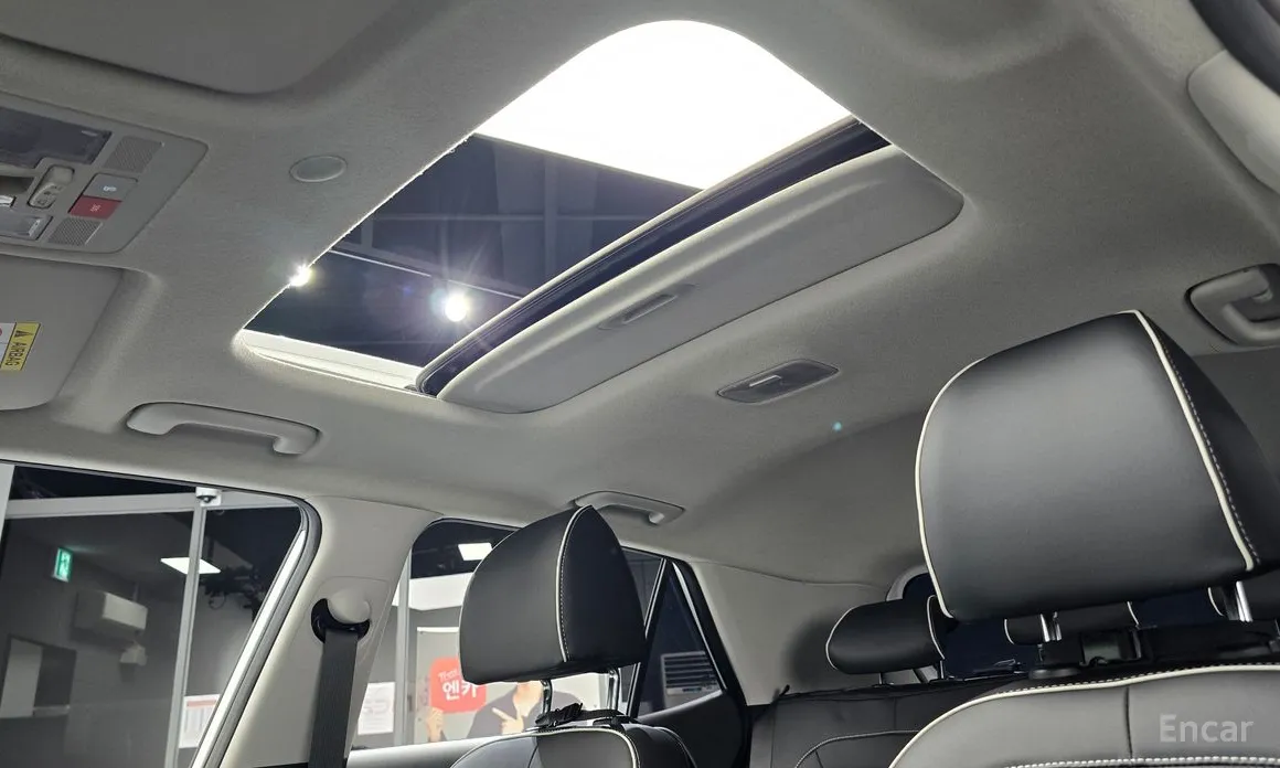 Фото 20 - Hyundai Venue