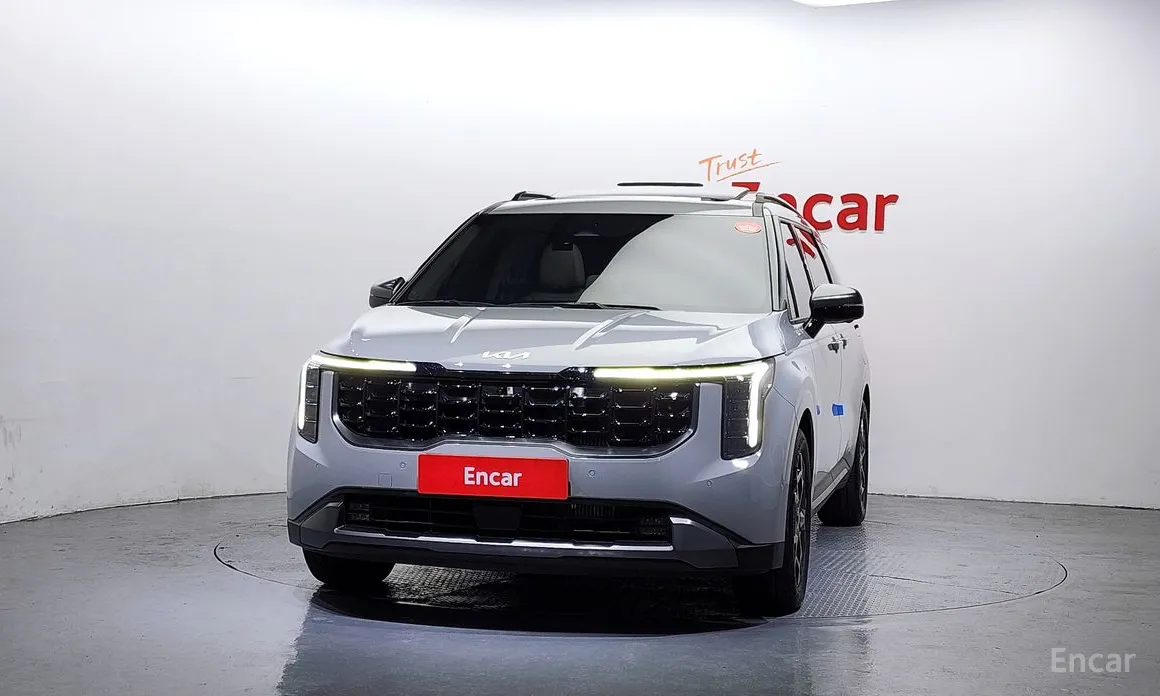 Фото 3 - Kia Carnival