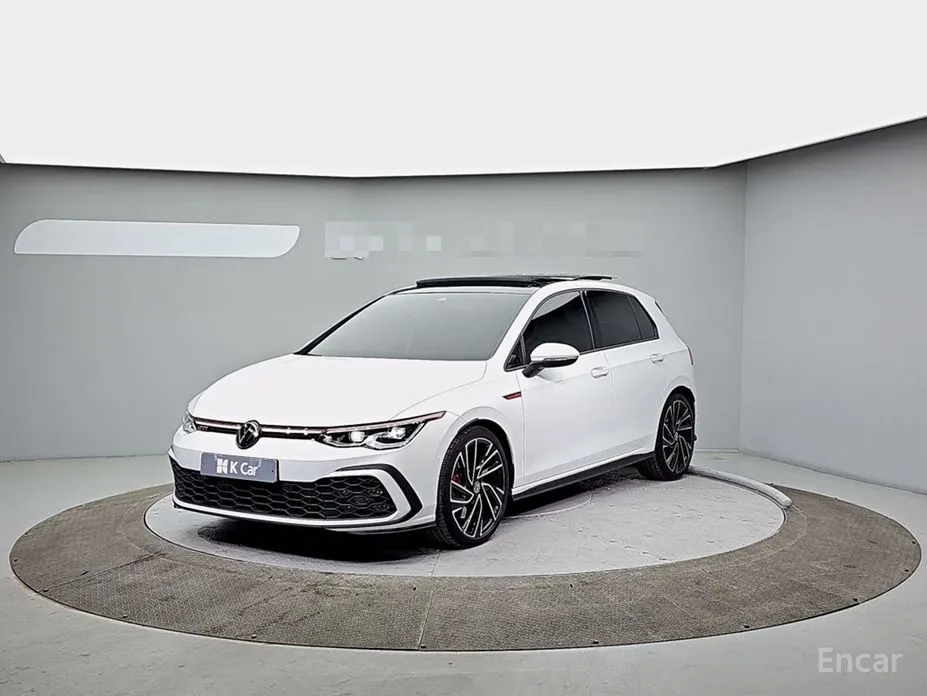 Фото 1 - Volkswagen Golf