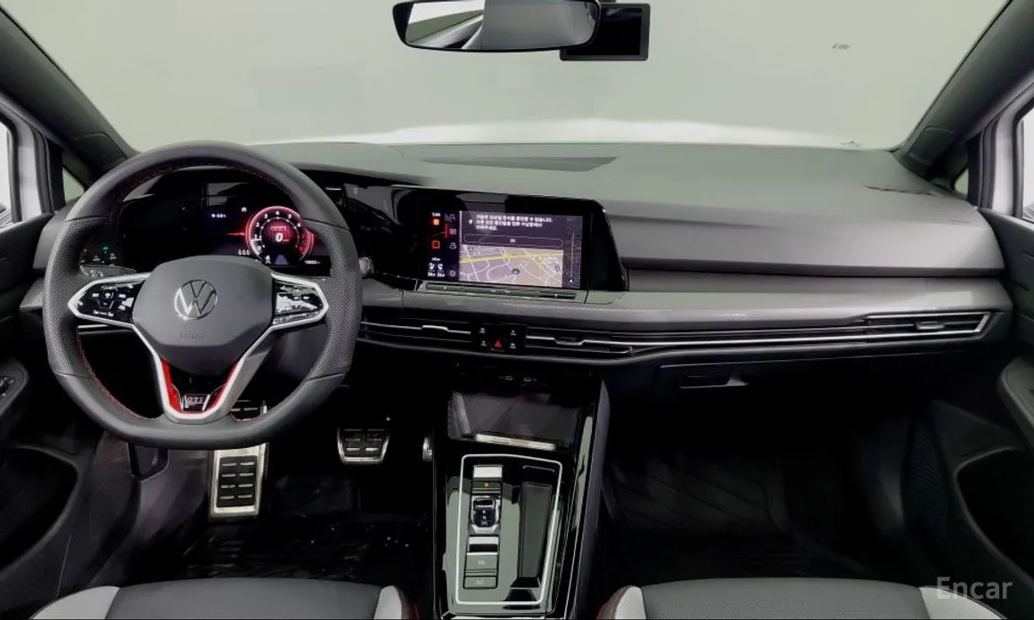 Фото 3 - Volkswagen Golf