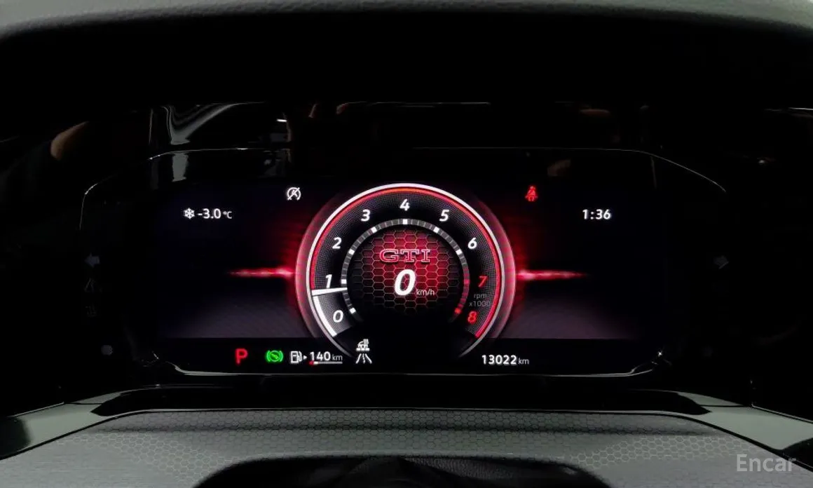 Фото 5 - Volkswagen Golf