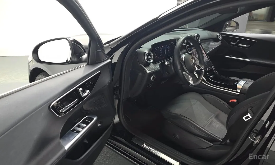 Фото 11 - Mercedes-Benz C-Class