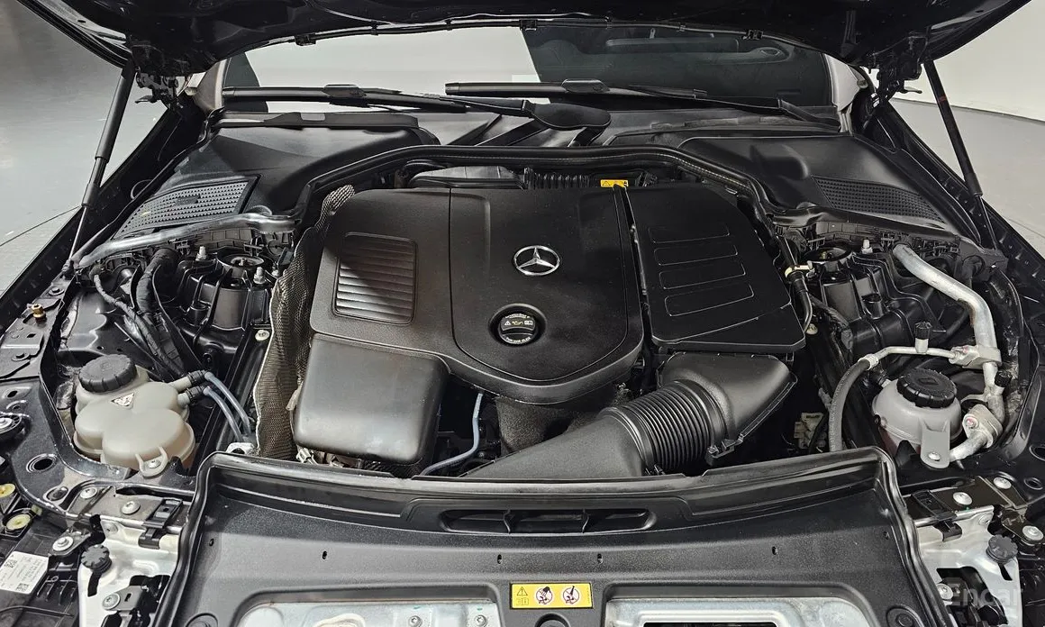 Фото 6 - Mercedes-Benz C-Class