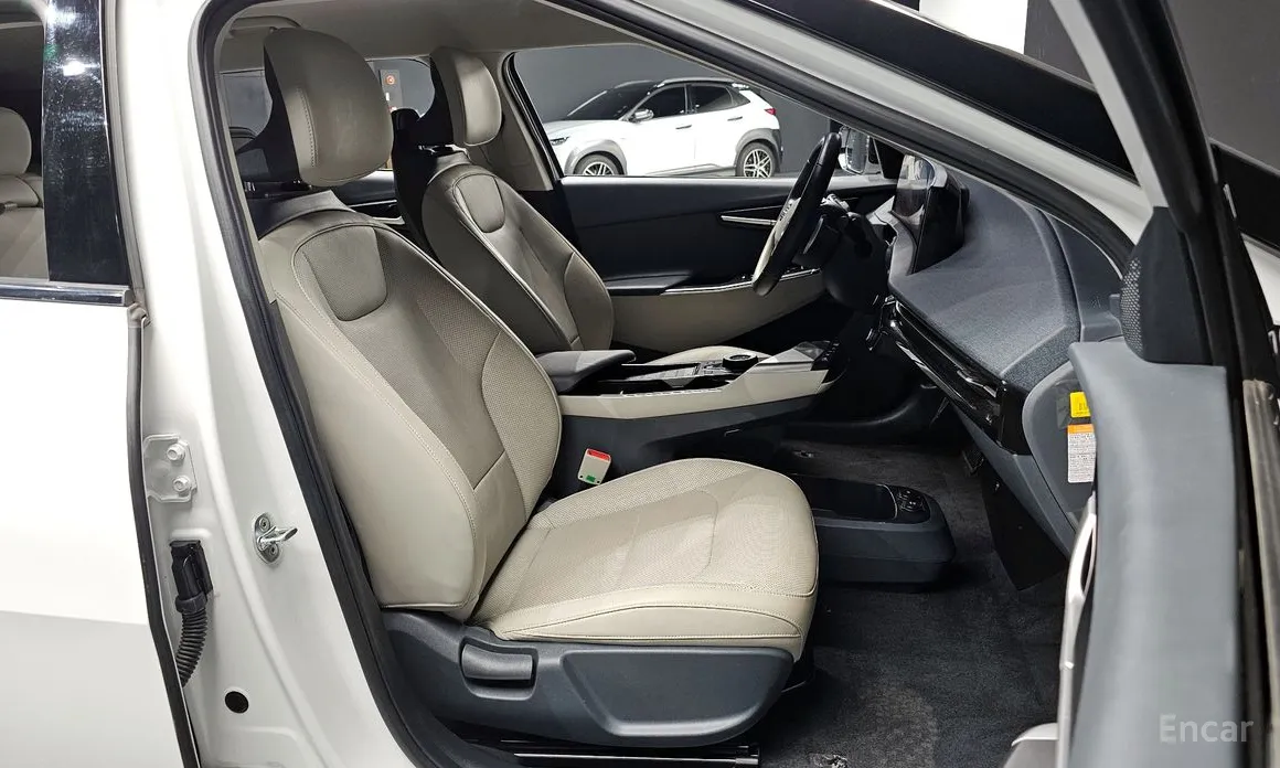 Фото 10 - Kia EV6