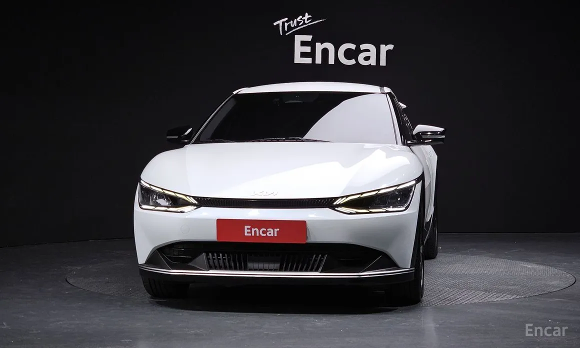 Фото 3 - Kia EV6