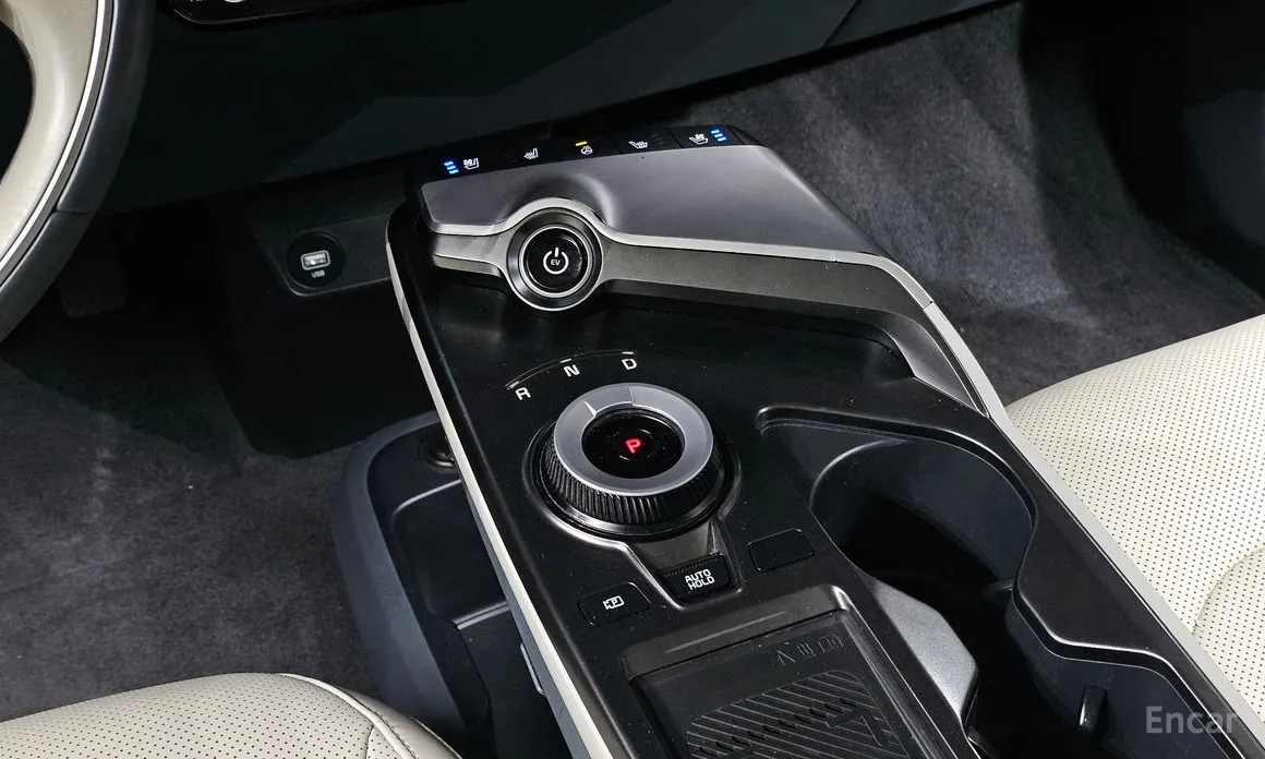 Фото 9 - Kia EV6