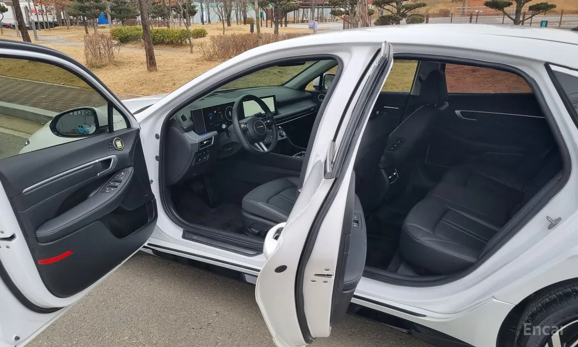 Фото 3 - Hyundai Sonata