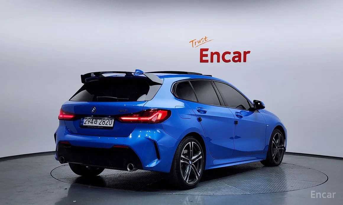 Фото 2 - BMW 1 Series