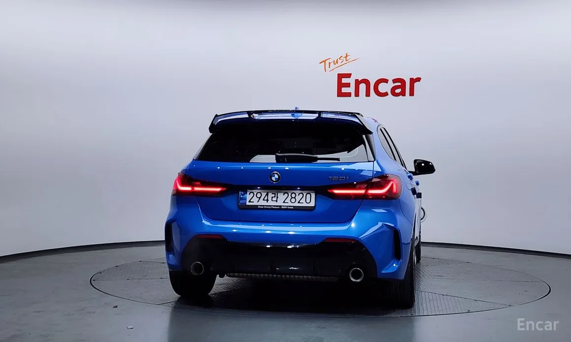 Фото 4 - BMW 1 Series