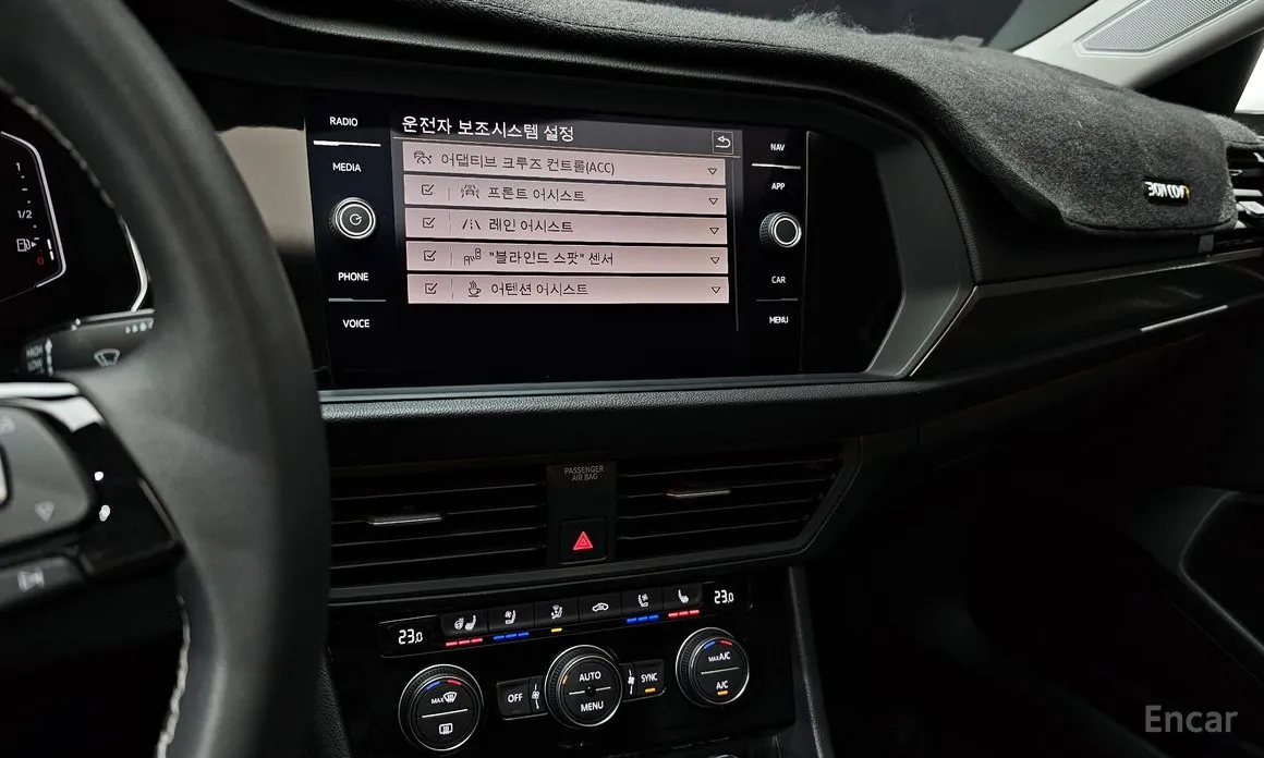 Фото 14 - Volkswagen Jetta