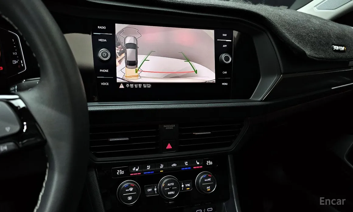 Фото 15 - Volkswagen Jetta