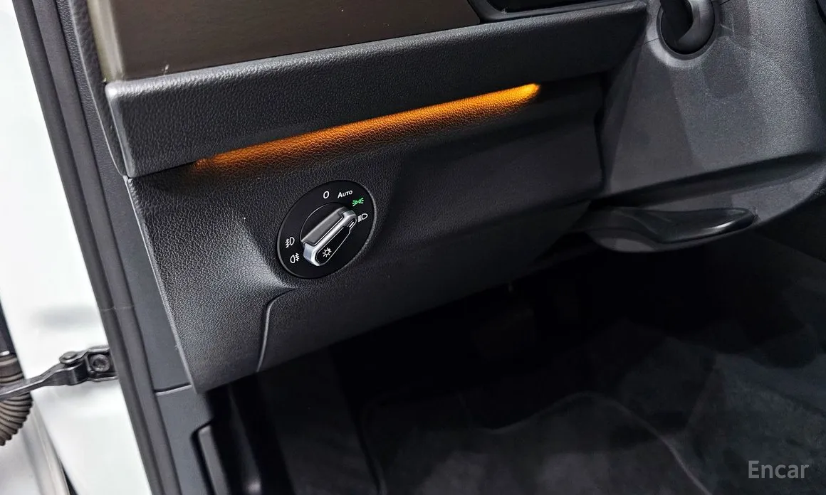 Фото 16 - Volkswagen Jetta