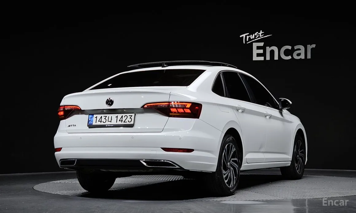 Фото 2 - Volkswagen Jetta