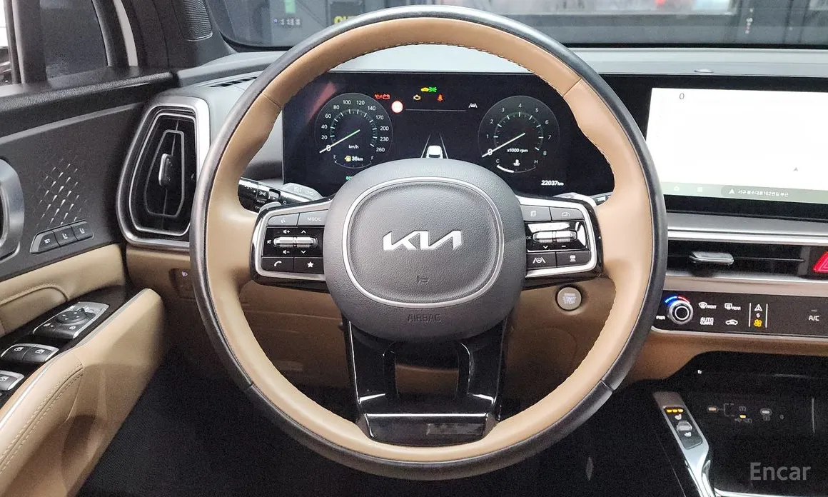 Фото 13 - Kia Sorento