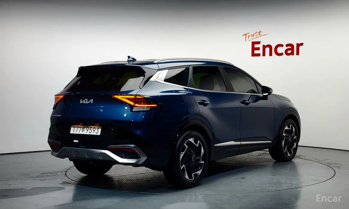 Фото 2 - Kia Sportage