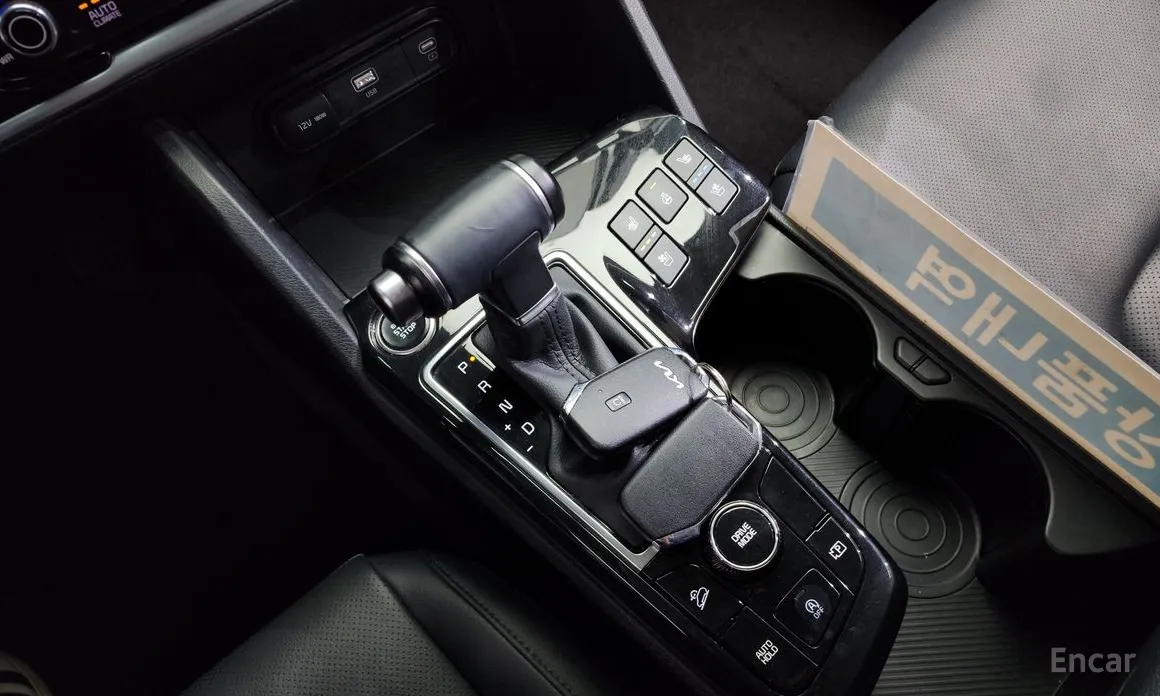 Фото 9 - Kia Sportage