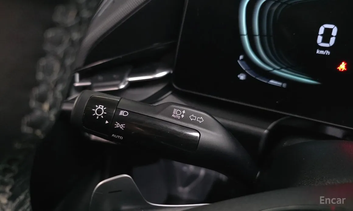 Фото 18 - Kia Niro