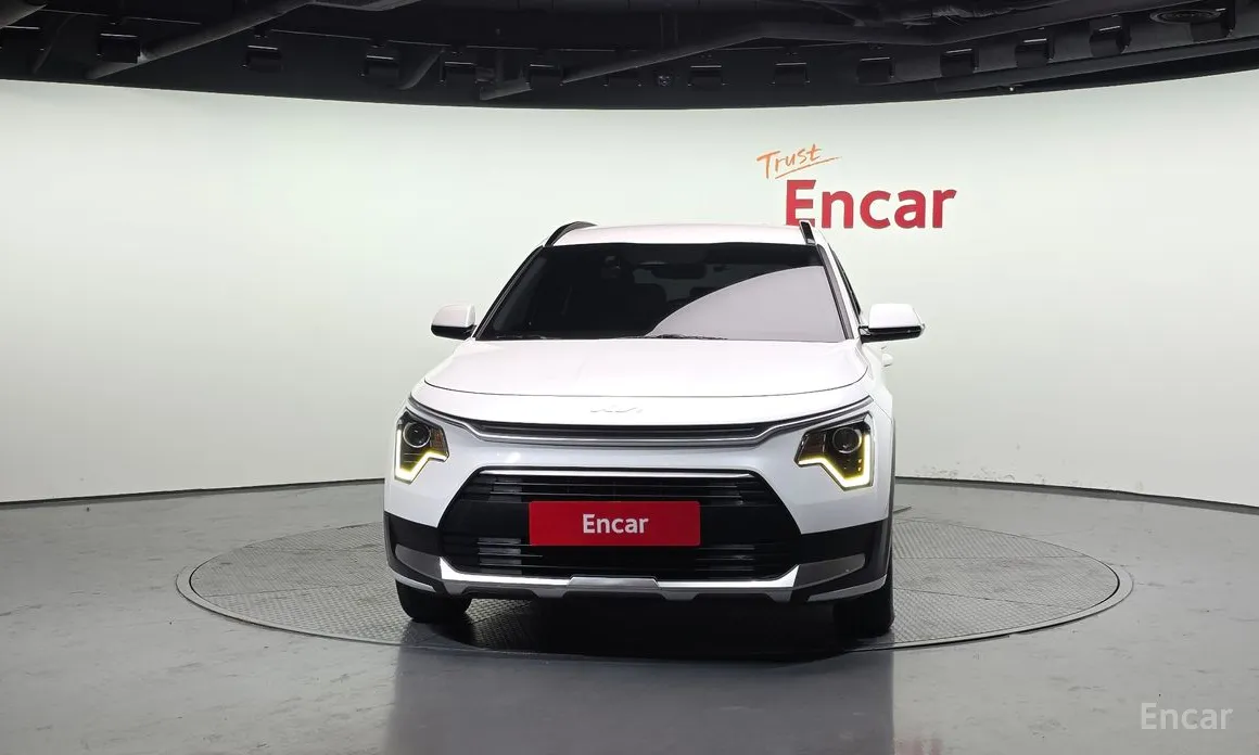 Фото 3 - Kia Niro