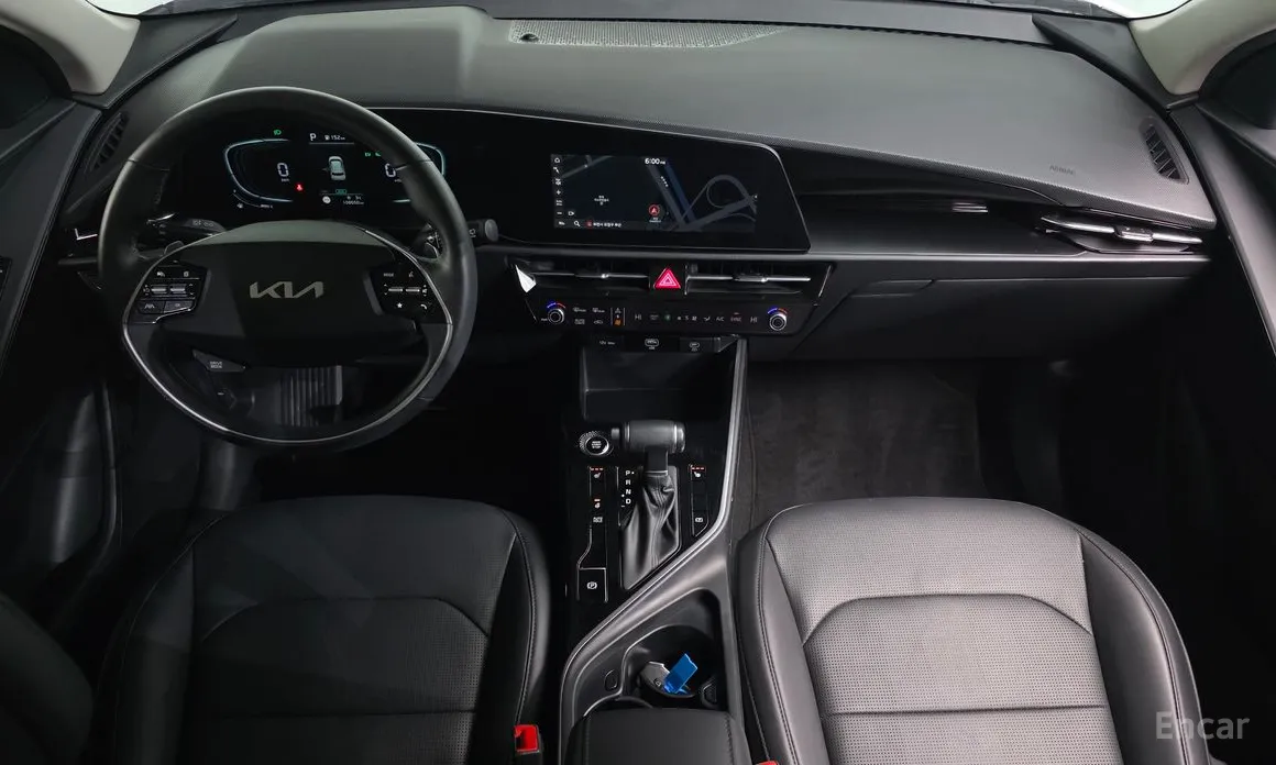 Фото 7 - Kia Niro