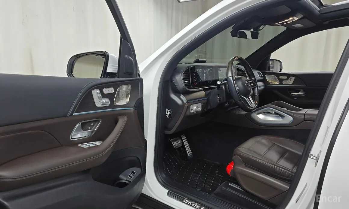 Фото 10 - Mercedes-Benz GLS-Class