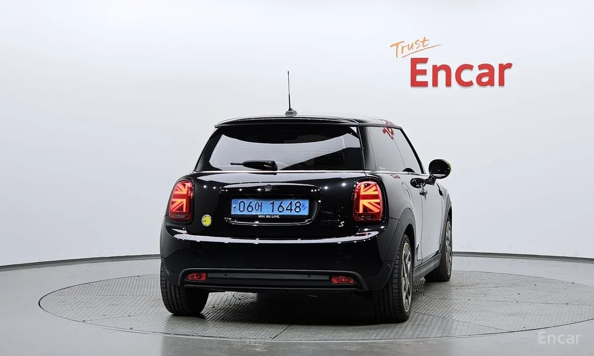 Фото 4 - Mini Cooper