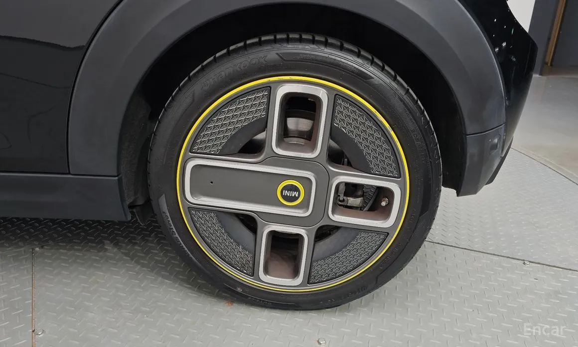 Фото 5 - Mini Cooper