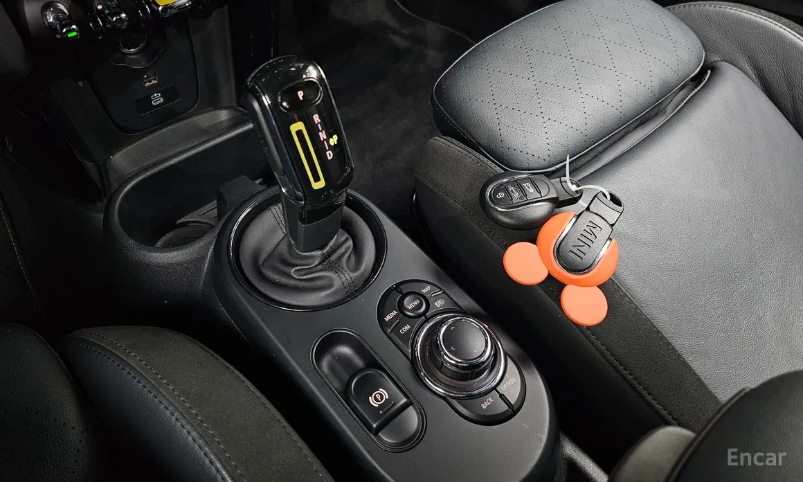 Фото 9 - Mini Cooper