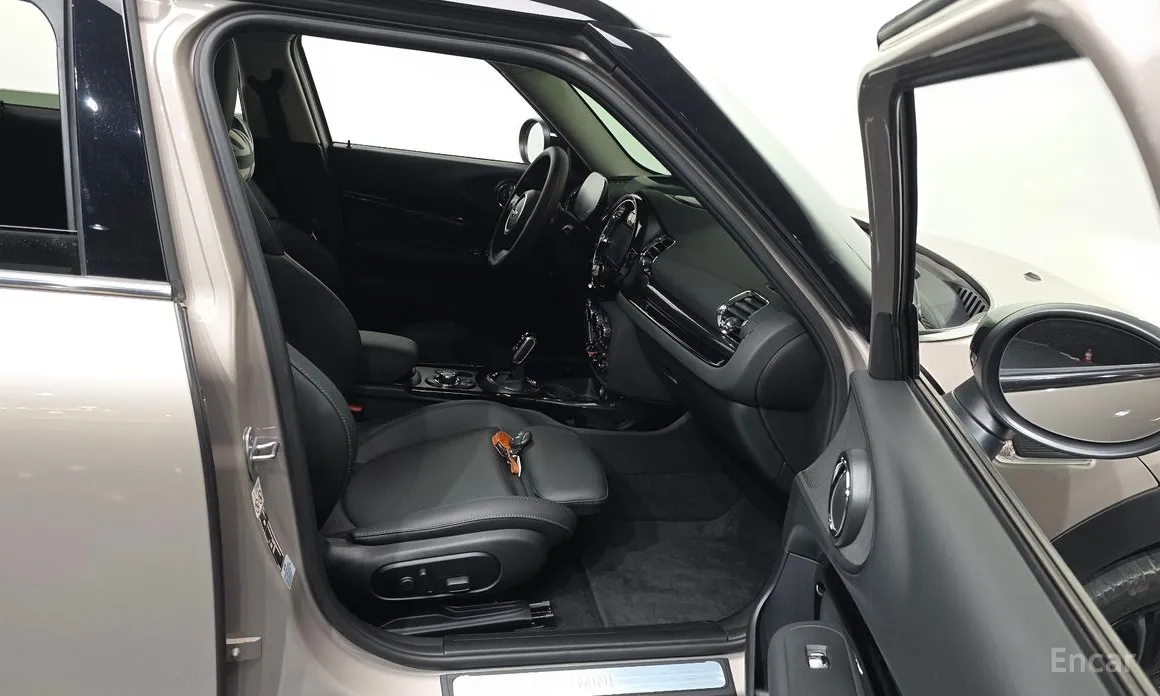 Фото 11 - Mini Clubman