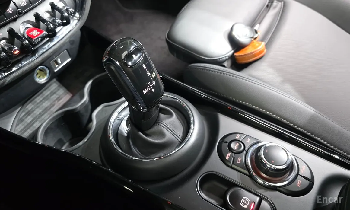 Фото 9 - Mini Clubman