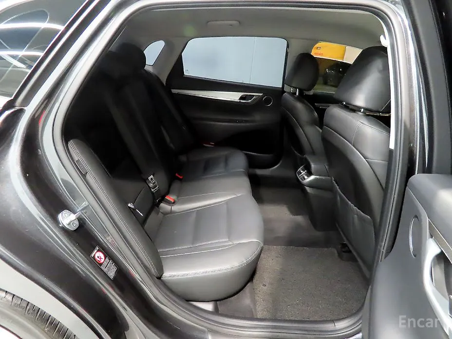 Фото 8 - Hyundai Grandeur