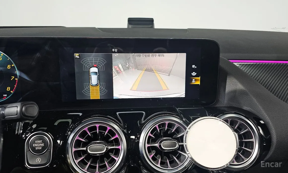 Фото 15 - Mercedes-Benz GLA-Class