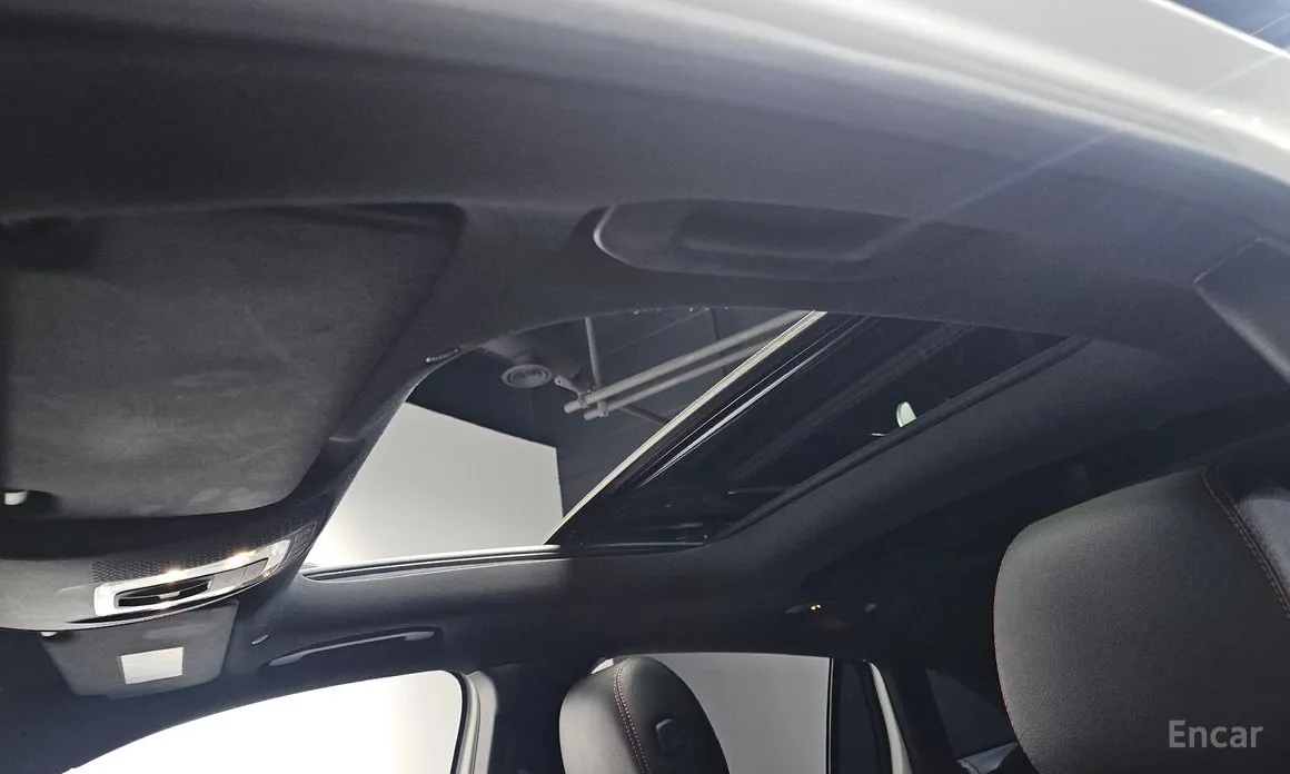 Фото 19 - Mercedes-Benz GLA-Class