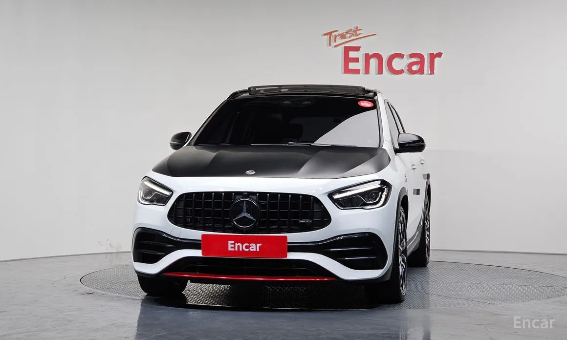 Фото 3 - Mercedes-Benz GLA-Class